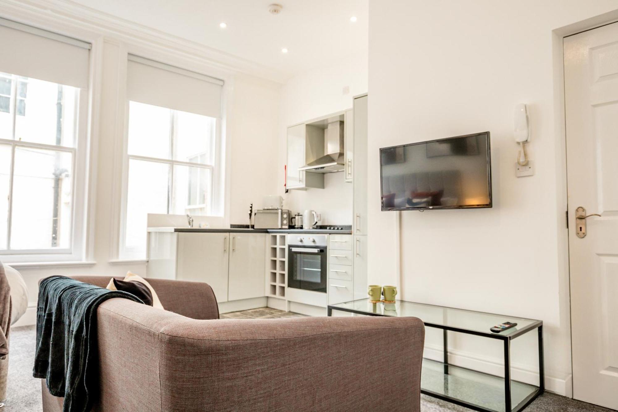 Guest Homes - The Station Studio Вустер Экстерьер фото